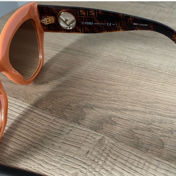 Fendi Orange Sunglasses - Picture 6 of 8